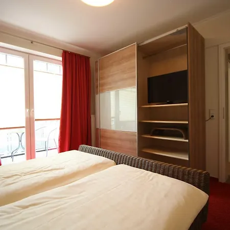Kurparkresidenz Strandpromenade - Ferienwohnung 01 Daire